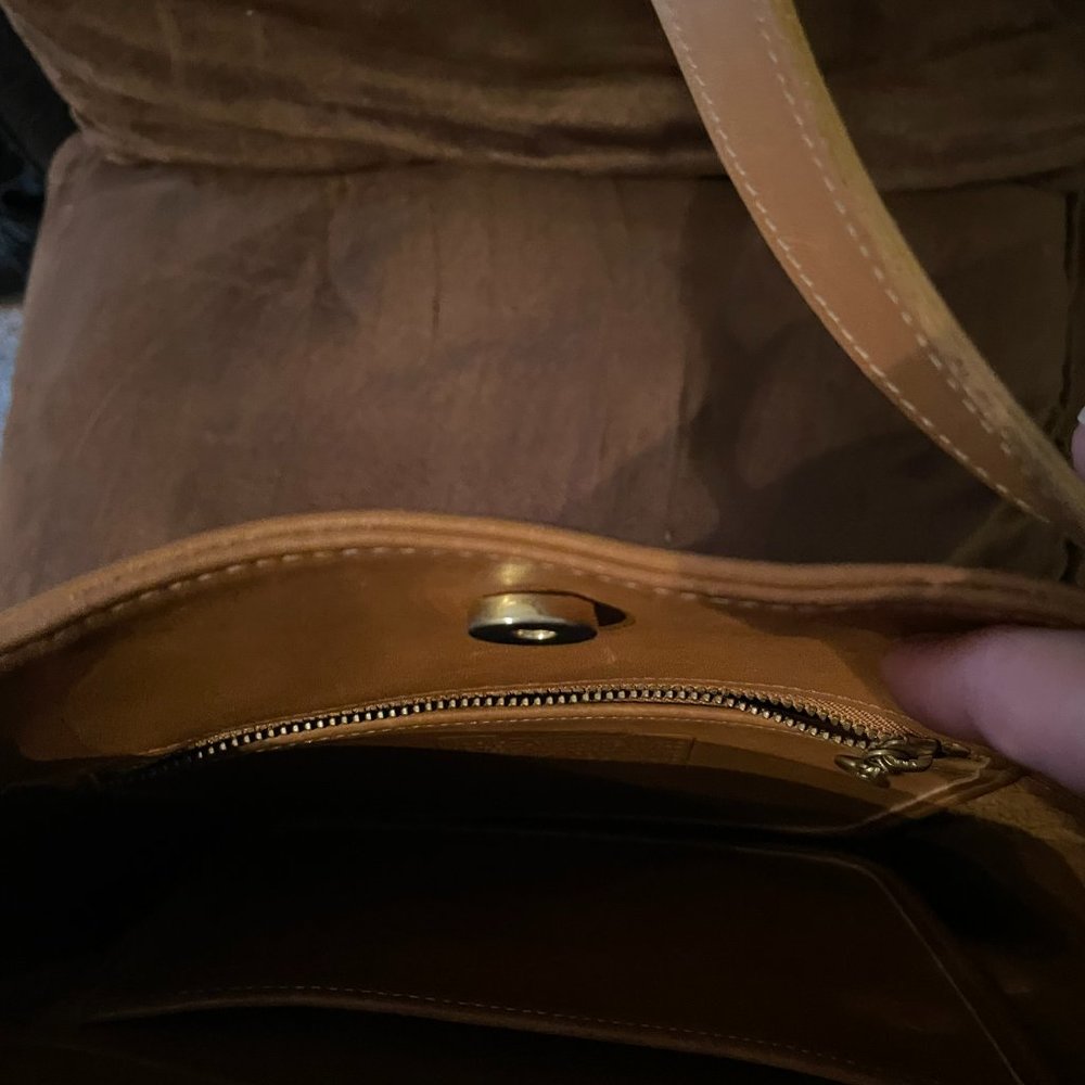 Coach 9083 vintage legacy bucket bag shoulder purse light tan leather brown - Picture 4 of 12